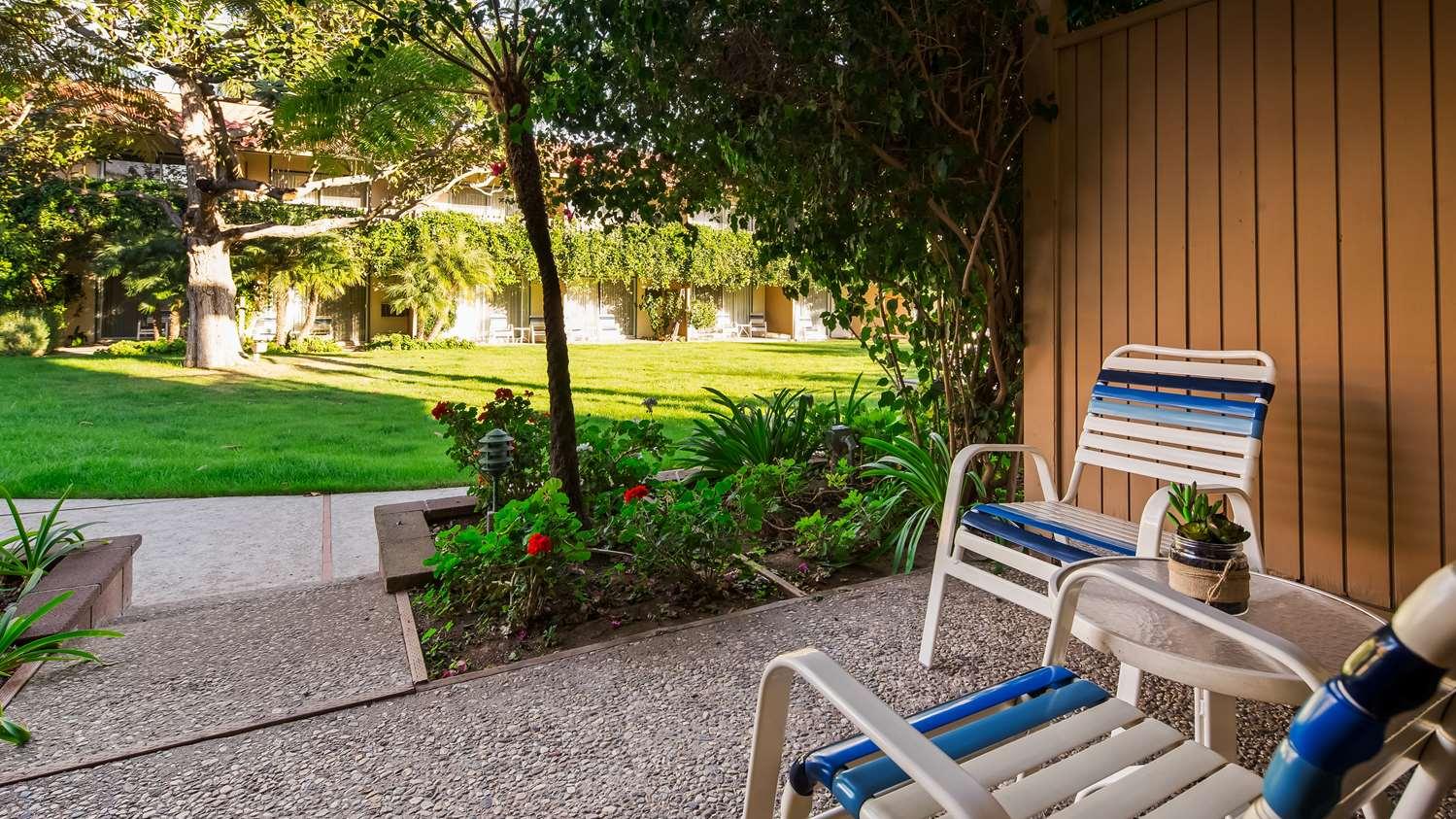 Best Western Plus Pepper Tree Inn Santa Barbara Esterno foto