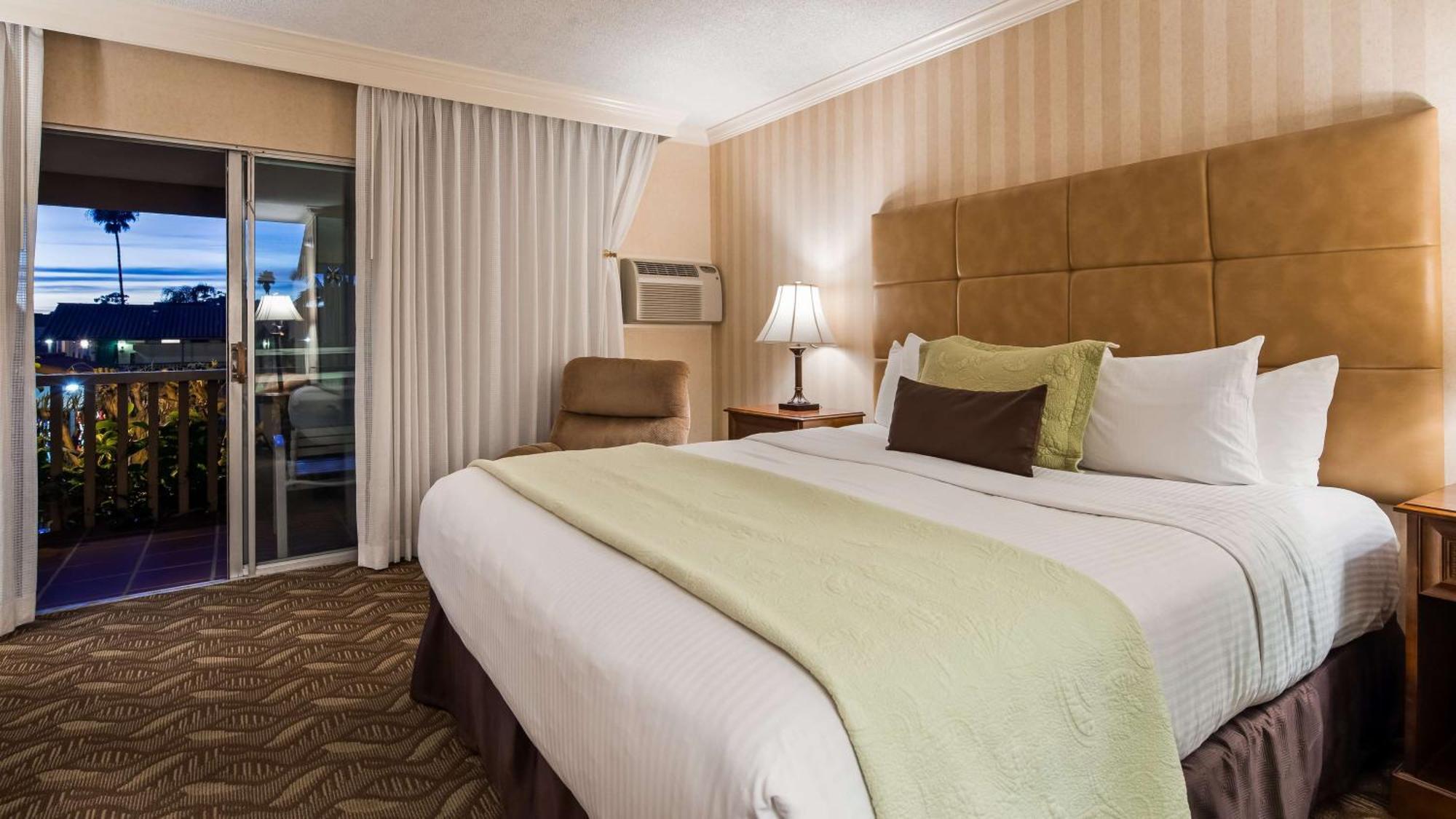 Best Western Plus Pepper Tree Inn Santa Barbara Esterno foto